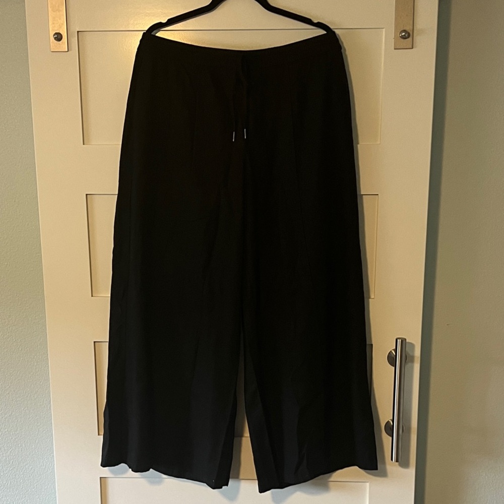 Simply Vera Linen Black Wide-Leg Pants